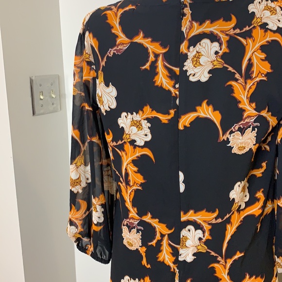 Fall floral dress - Picture 12 of 12